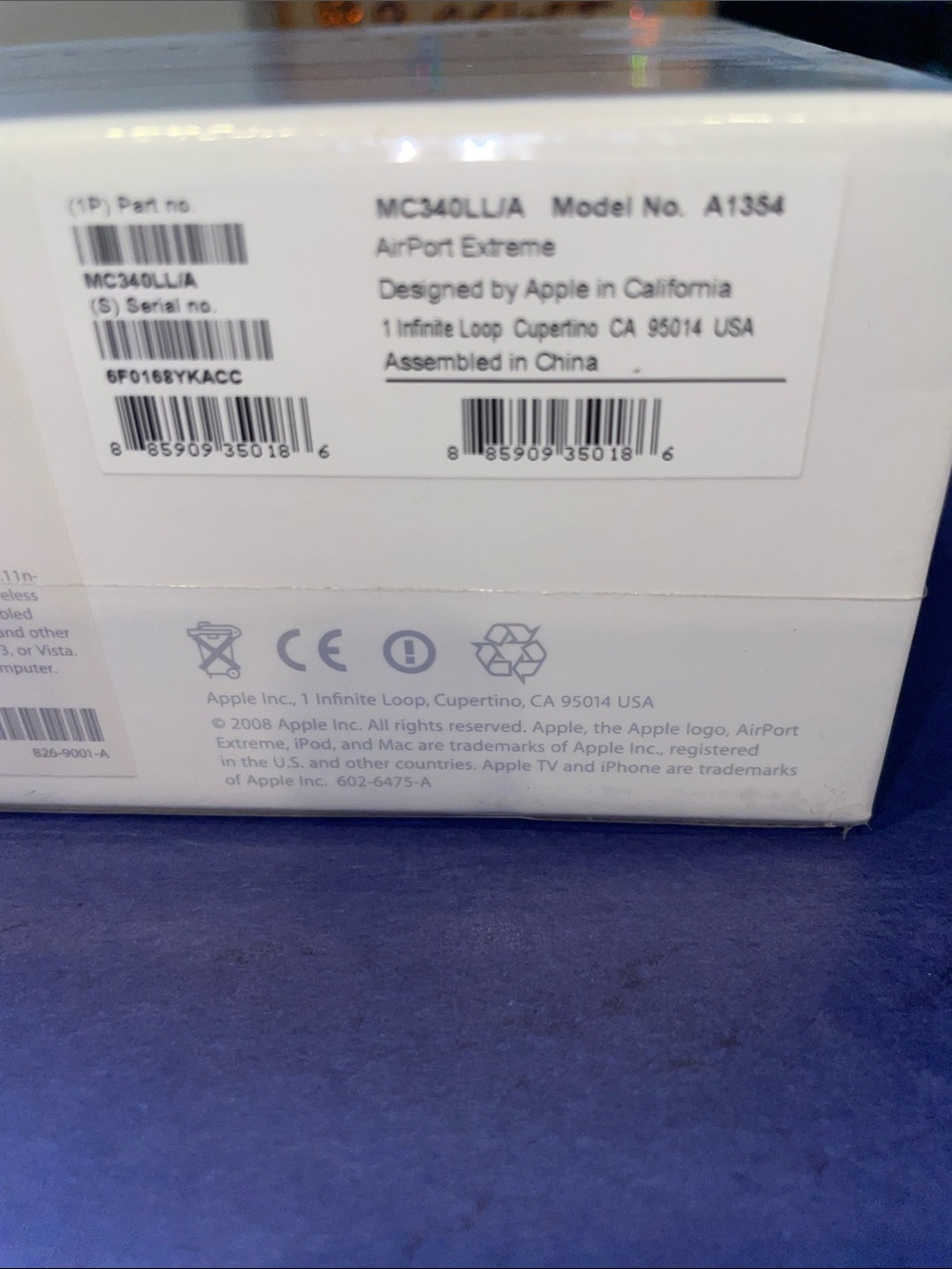 Apple AirPort Extreme Wireless Router - White - Picture 3 of 3